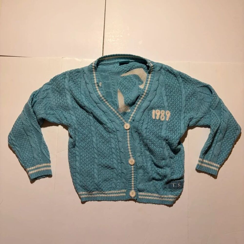 Taylor Swift blue and white 1989 cardigan